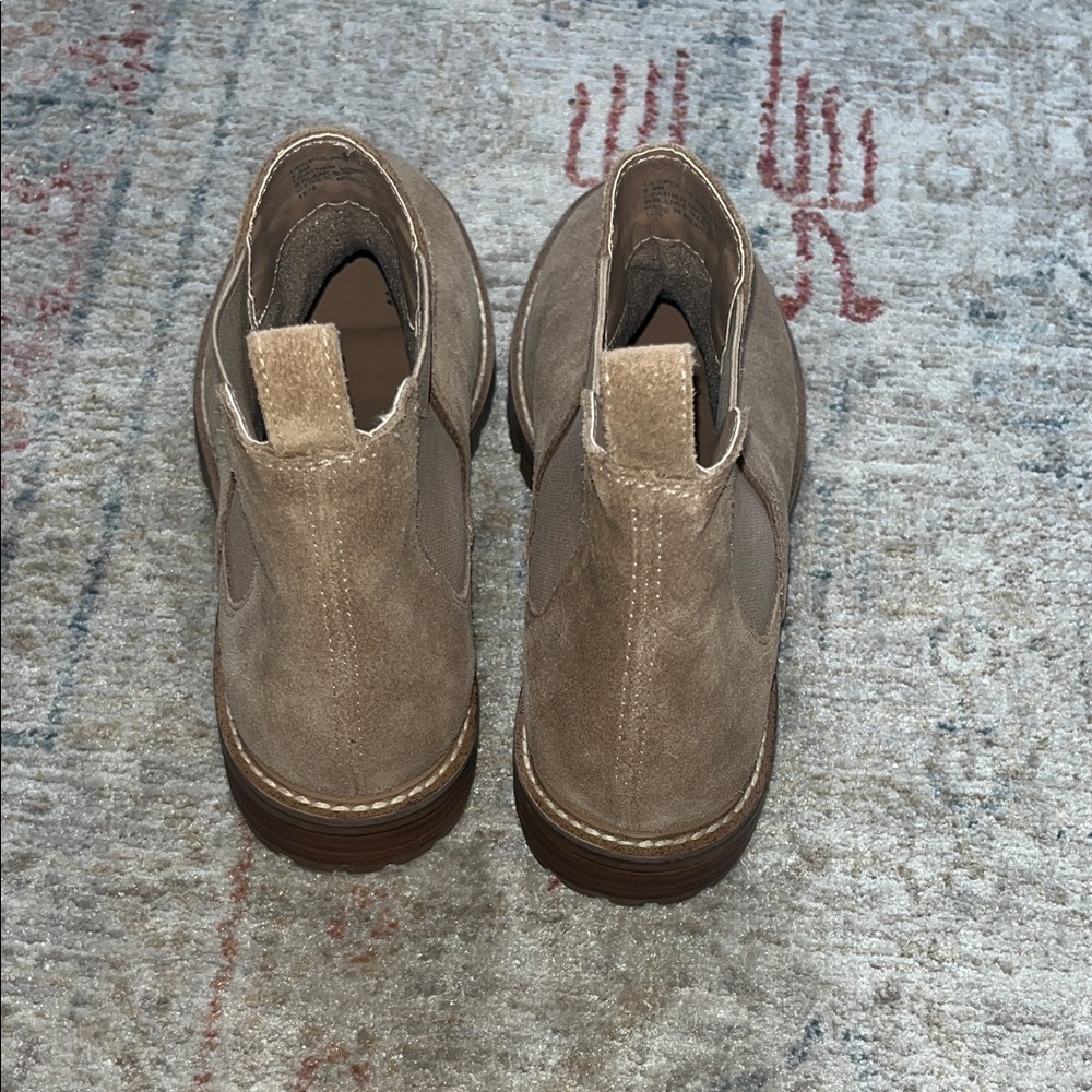 Steve Madden Brown Suede Ankle Booties - Picture 5 of 11